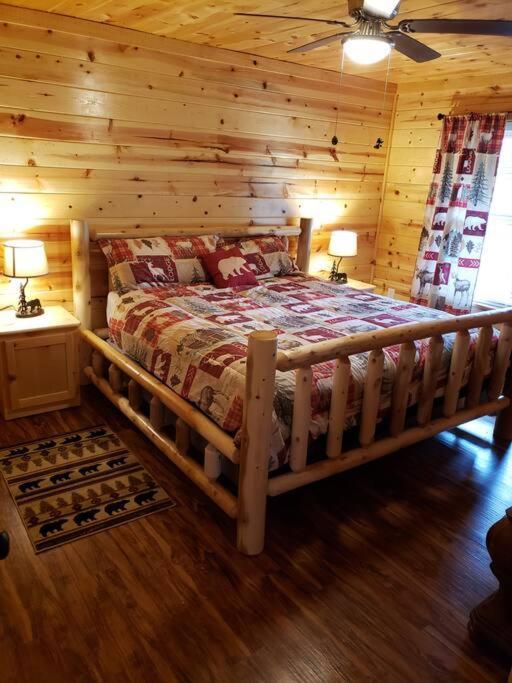 Moonlight Woods Cabin. Beautiful & Relaxing. Villa Sevierville Exterior photo
