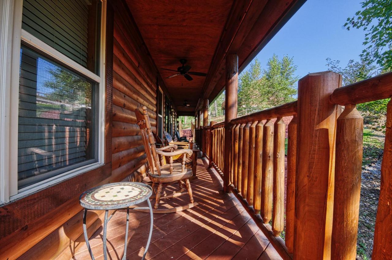 Moonlight Woods Cabin. Beautiful & Relaxing. Villa Sevierville Exterior photo