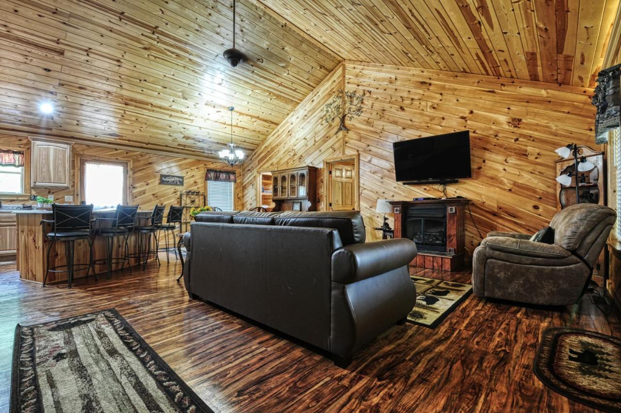 Moonlight Woods Cabin. Beautiful & Relaxing. Villa Sevierville Exterior photo